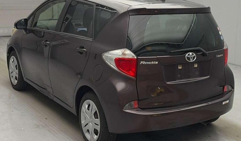 TOYOTA RACTIS full