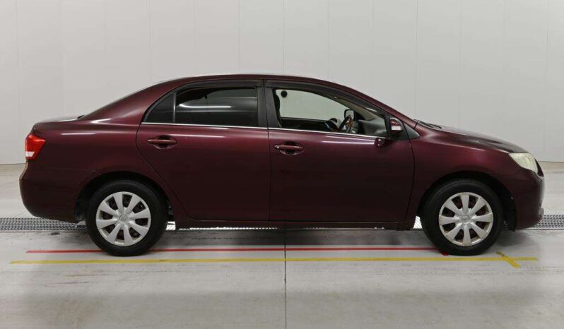 TOYOTA COROLLA AXIO full