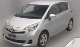 TOYOTA RACTIS 2014