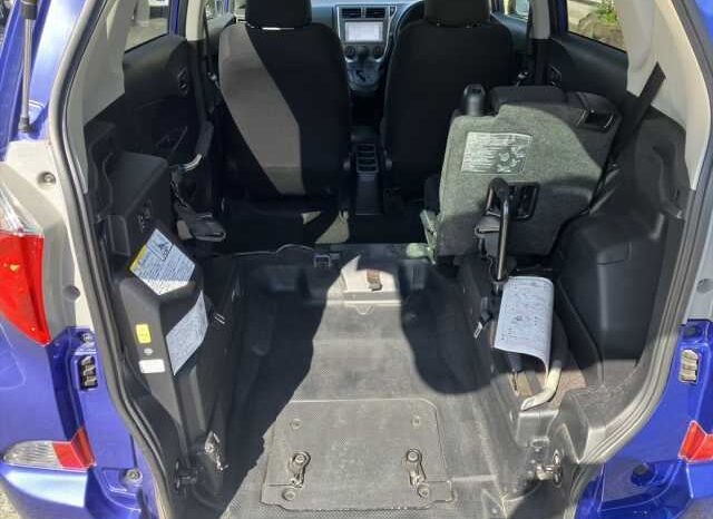 TOYOTA RACTIS 2014 full