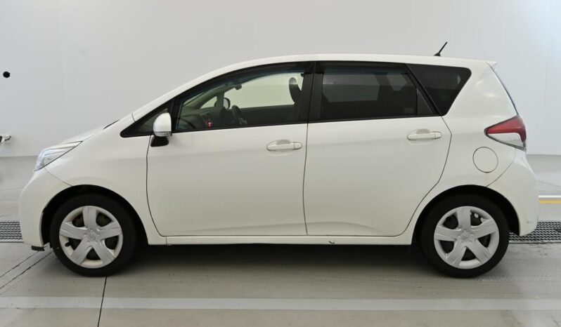 TOYOTA RACTIS full