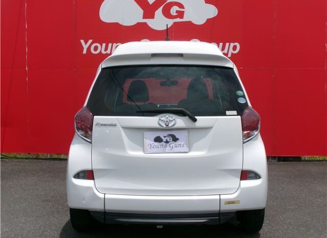 TOYOTA RACTIS full