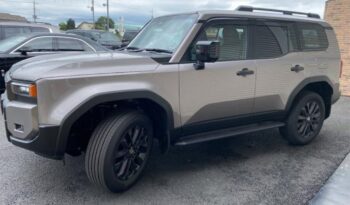 TOYOTA LANDCRUISER 250 full