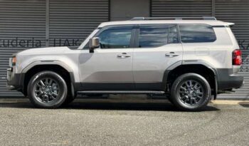 Land Cruiser 250 VX Modellista Package JBL SR Wireless Charging full