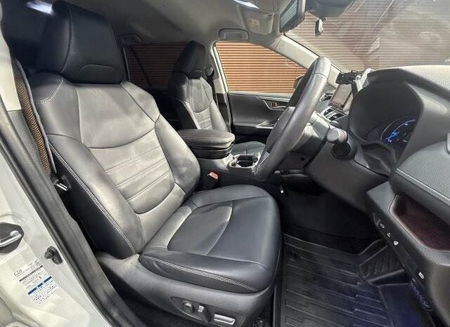 TOYOTA RAV4 full