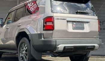 Land Cruiser 250 VX Modellista Package JBL SR Wireless Charging full