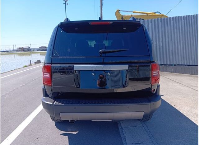 TOYOTA LAND CRUISER 250 full