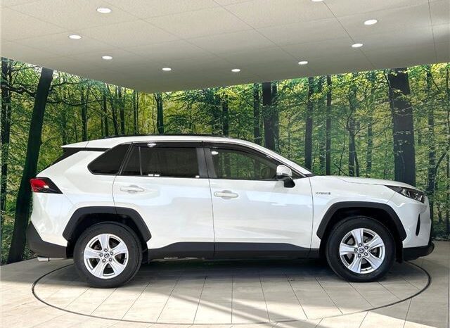 TOYOTA RAV4 full