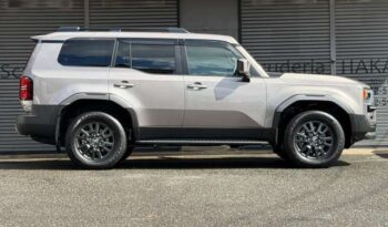 Land Cruiser 250 VX Modellista Package JBL SR Wireless Charging full