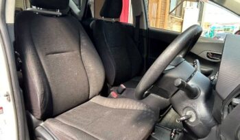 TOYOTA RACTIS 2013 full