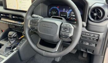 Land Cruiser 250 VX Modellista Package JBL SR Wireless Charging full
