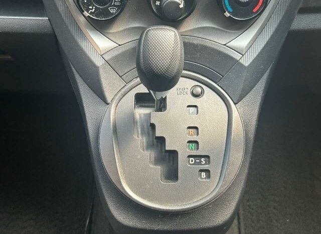 TOYOTA RACTIS 2013 full