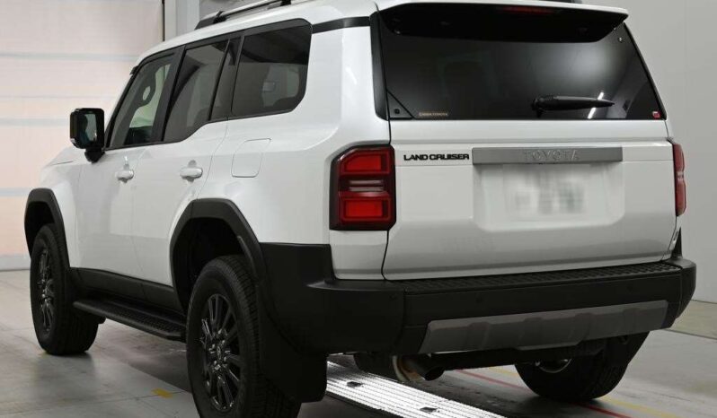 TOYOTA LAND CRUISER VX full