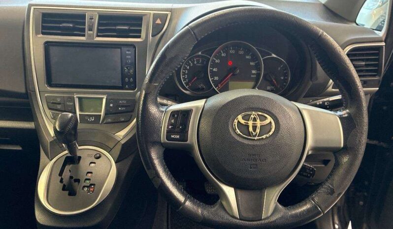 TOYOTA RACTIS 2012 full