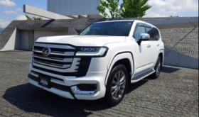 TOYOTA LANDCRUISER 2023
