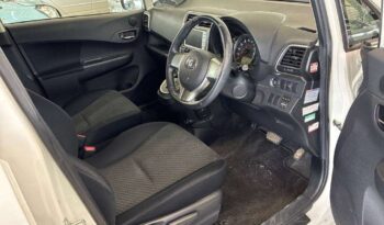 TOYOTA RACTIS full