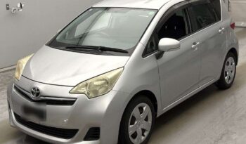 TOYOTA RACTIS full