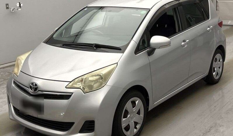 TOYOTA RACTIS full