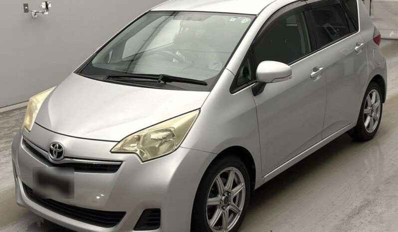 TOYOTA RACTIS full