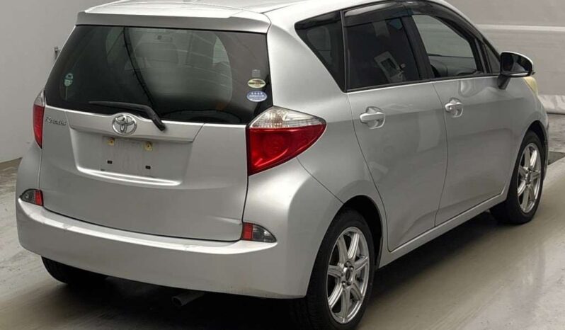 TOYOTA RACTIS full