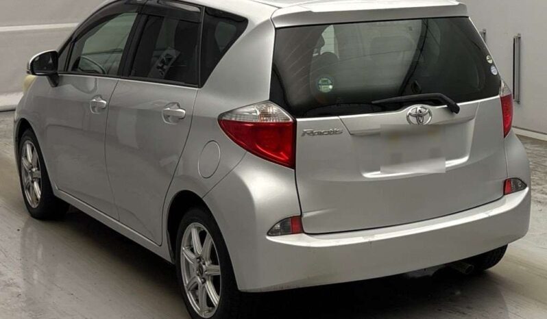 TOYOTA RACTIS full