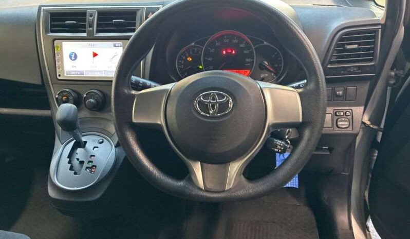 TOYOTA RACTIS full