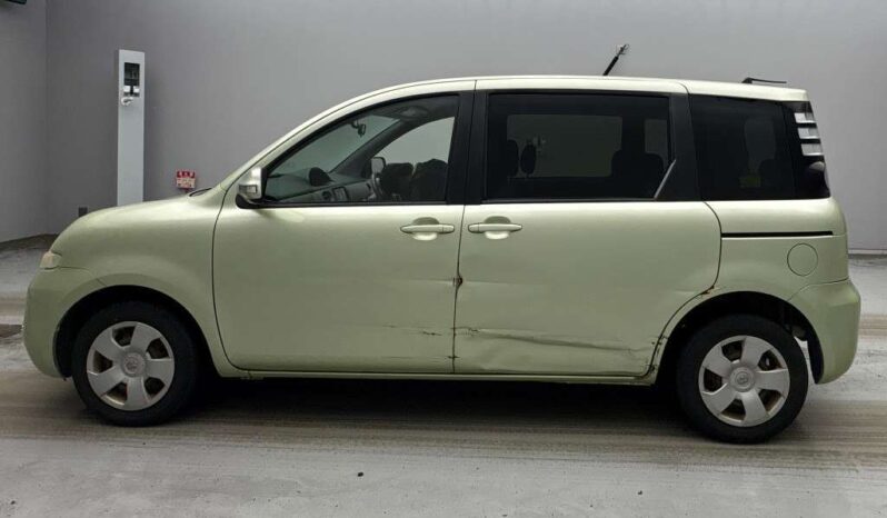 TOYOTA SIENTA full