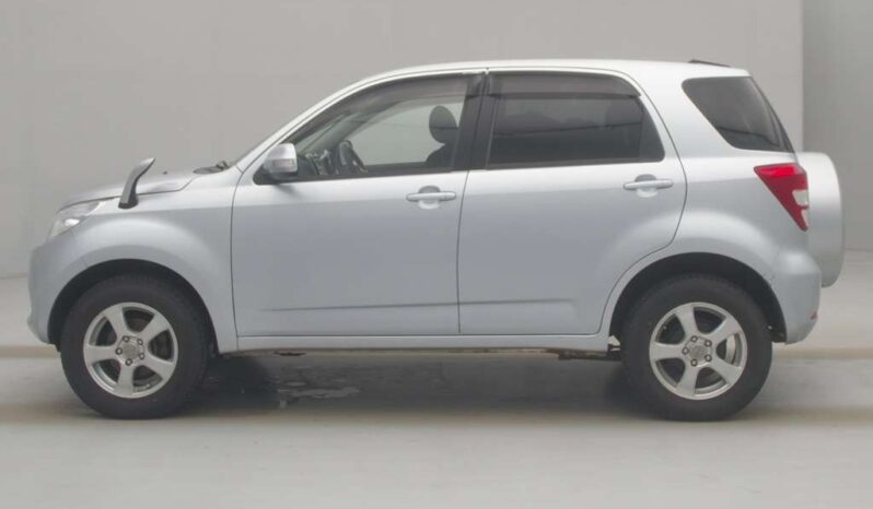 TOYOTA RUSH 2007 full