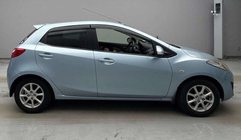 MAZDA DEMIO full
