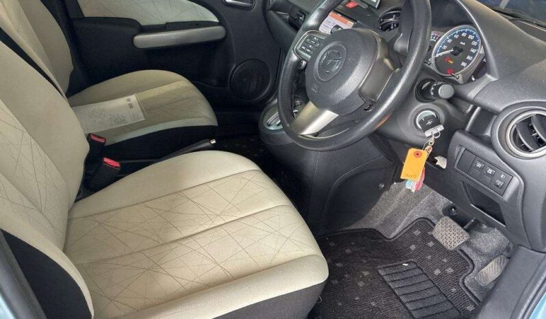 MAZDA DEMIO full