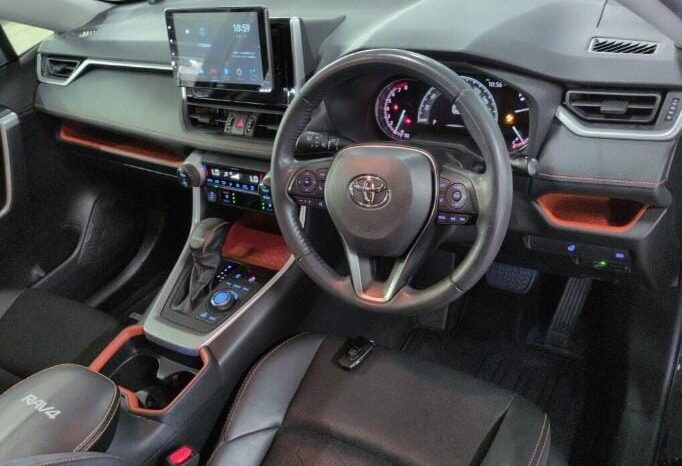 TOYOTA RAV4 2021 full