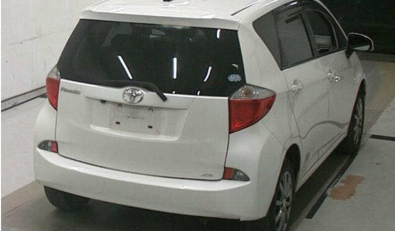 TOYOTA RACTIS full