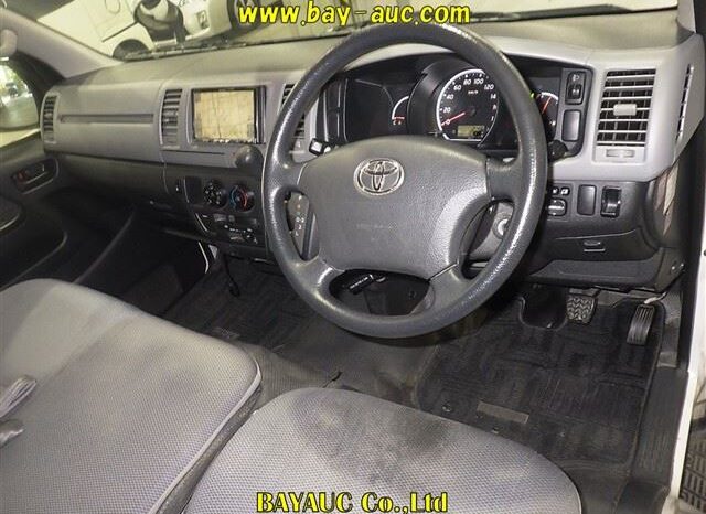 TOYOTA HIACE VAN 2009 full