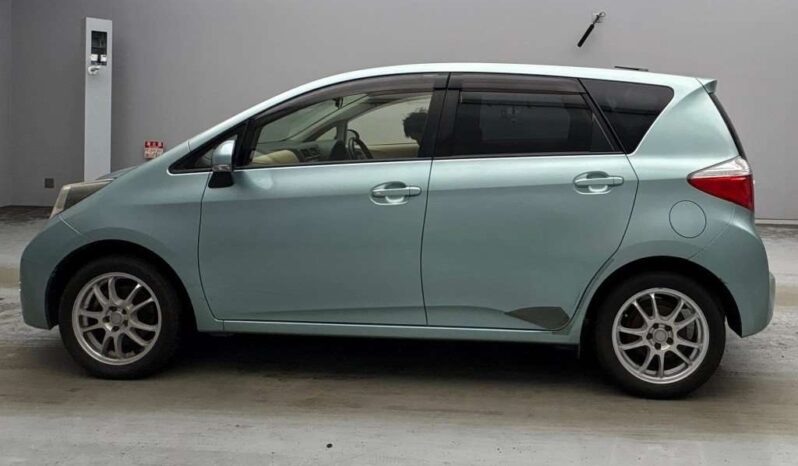 TOYOTA RACTIS full