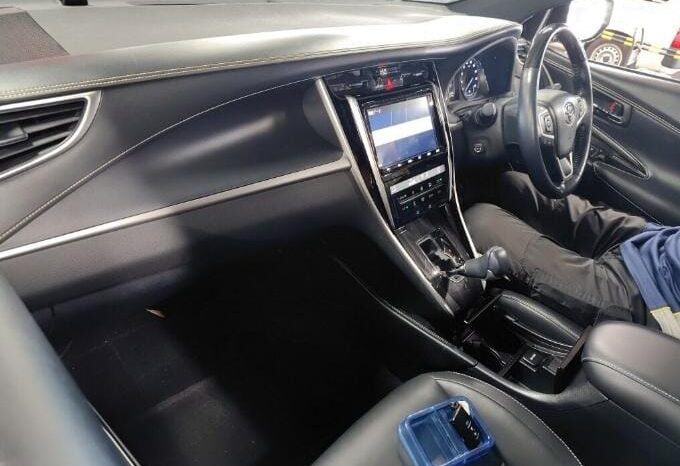 TOYOTA HARRIER 2018 full