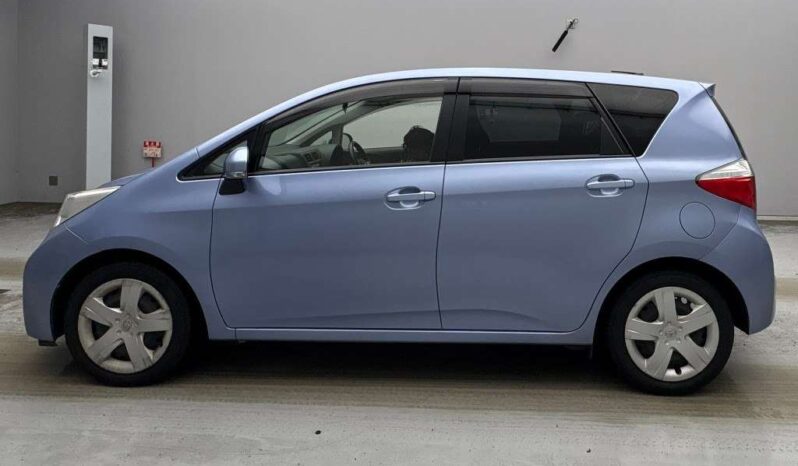 TOYOTA RACTIS full