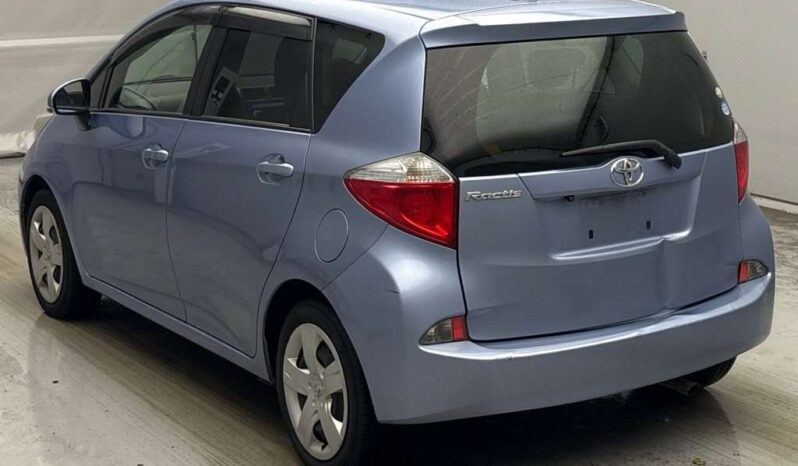 TOYOTA RACTIS full