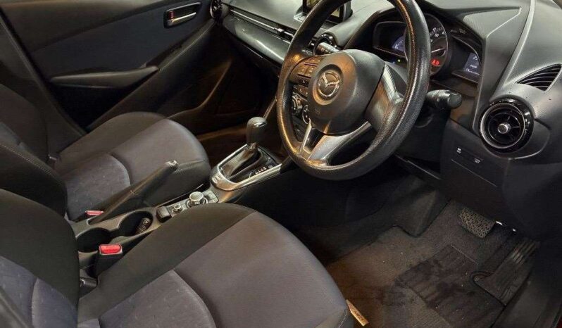 MAZDA DEMIO full