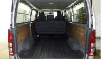 TOYOTA HIACE VAN full