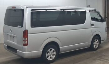 TOYOTA HIACE VAN full