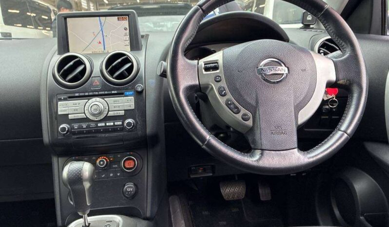 NISSAN DUALIS full