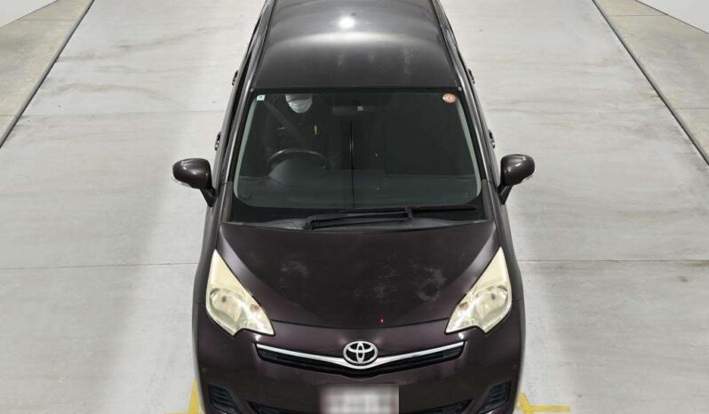 TOYOTA RACTIS full