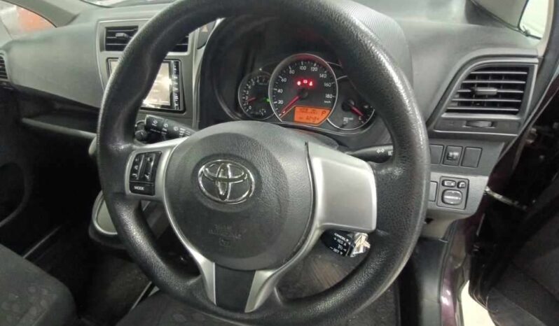TOYOTA RACTIS full