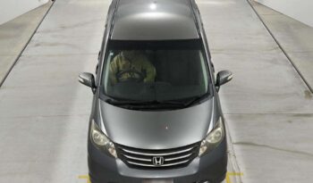 HONDA FREED full