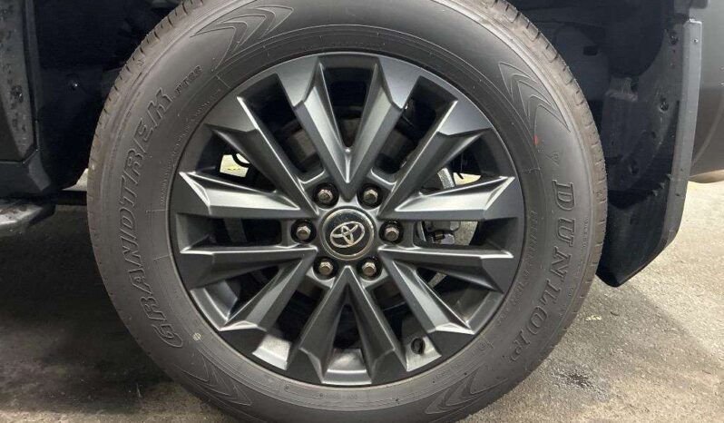 TOYOTA LAND CRUISER full