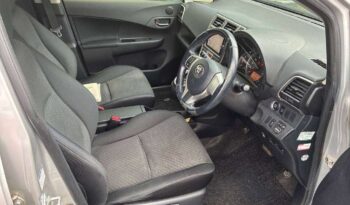 TOYOTA RACTIS full