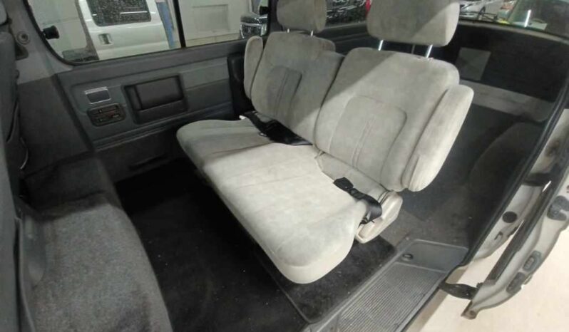 TOYOTA HIACE VAN full