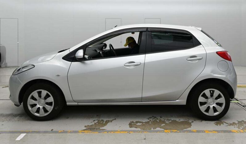 MAZDA DEMIO full