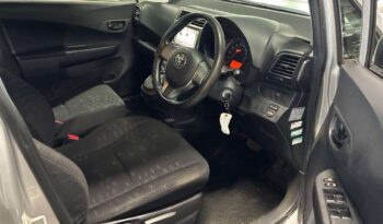 TOYOTA RACTIS full