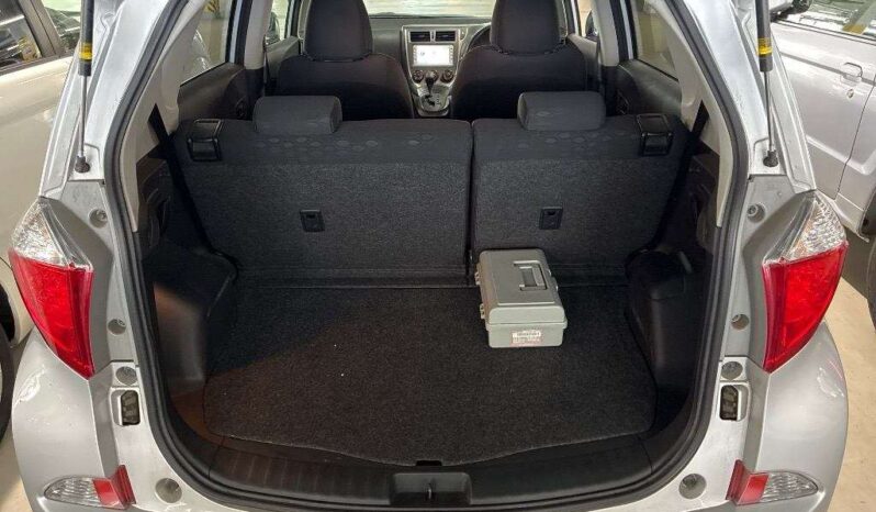 TOYOTA RACTIS full